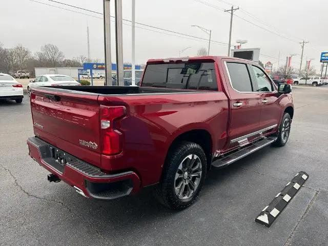 2023 Chevrolet Silverado 1500 4WD Crew Cab Short Bed High Country