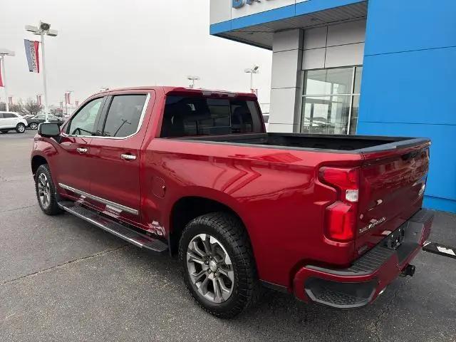 2023 Chevrolet Silverado 1500 4WD Crew Cab Short Bed High Country
