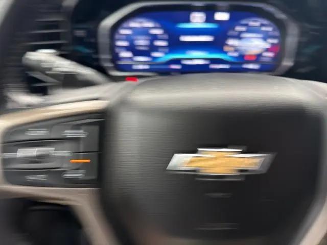2023 Chevrolet Silverado 1500 4WD Crew Cab Short Bed High Country