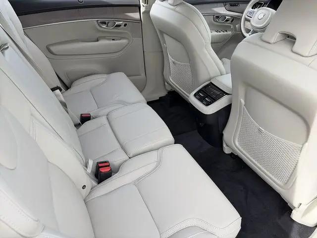 2026 Volvo XC90 Ultra, B6 AWD Gas (mild hybrid), Gasoline, Bright, 7 Seats