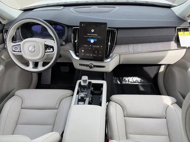 2026 Volvo XC90 Ultra, B6 AWD Gas (mild hybrid), Gasoline, Bright, 7 Seats