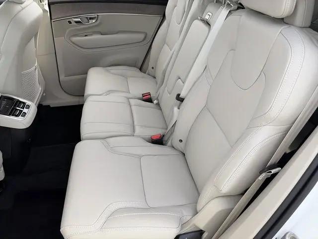 2026 Volvo XC90 Ultra, B6 AWD Gas (mild hybrid), Gasoline, Bright, 7 Seats