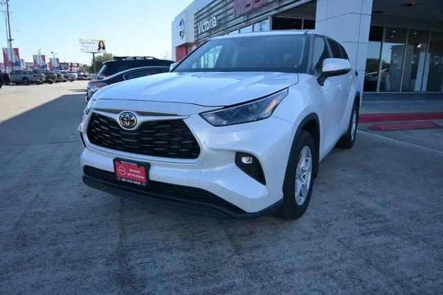 2023 Toyota Highlander LE for sale in Victoria, TX