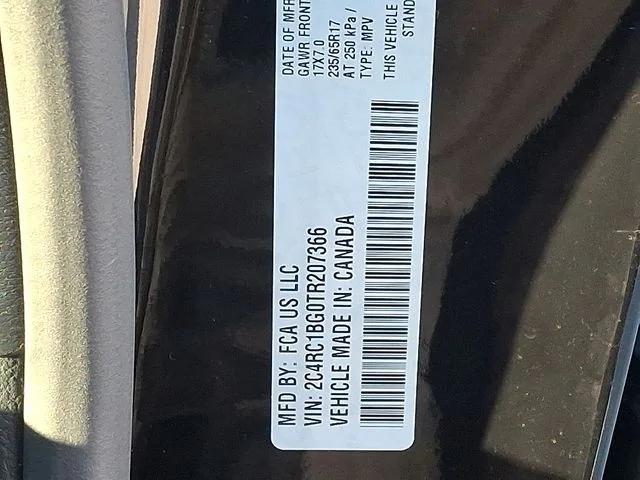 2026 Chrysler Pacifica Select