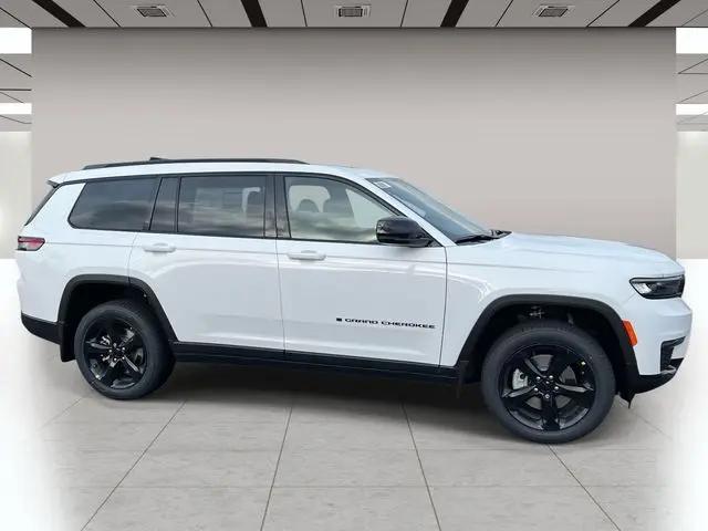 2025 Jeep Grand Cherokee L Limited 4x4
