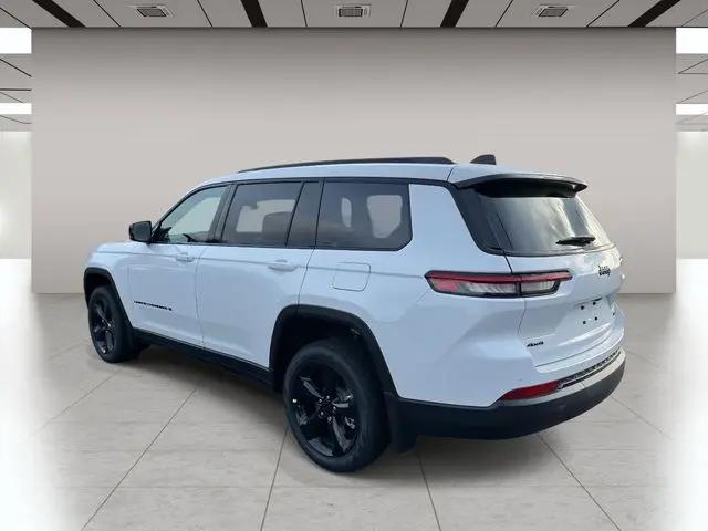 2025 Jeep Grand Cherokee L Limited 4x4