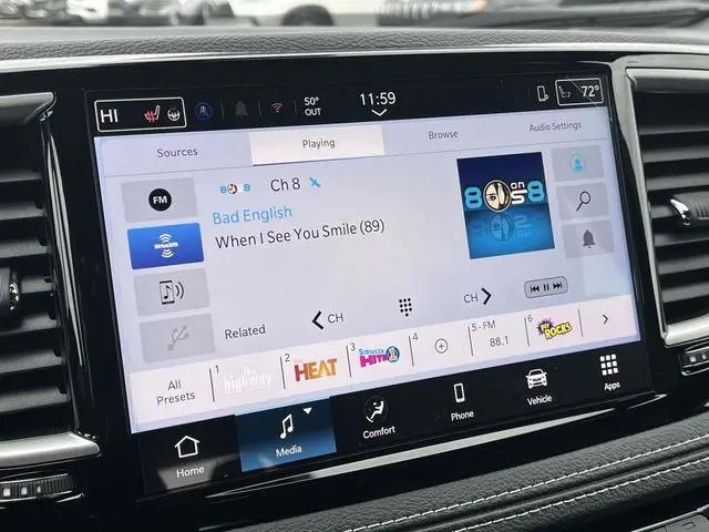 2026 Chrysler Pacifica Select