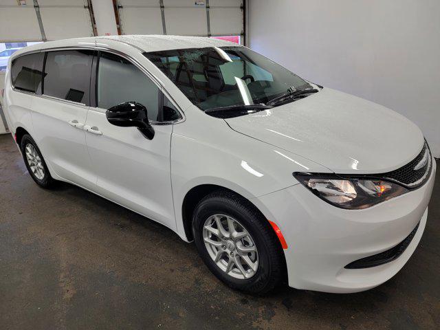 2026 Chrysler Voyager LX