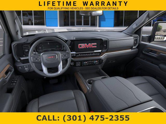 2026 GMC Sierra 2500HD Crew Cab, Standard Bed, SLT, 4WD