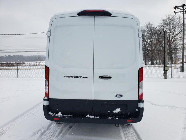 2026 Ford Transit Cargo Van T-250 148" Med Rf 9150 GVWR RWD