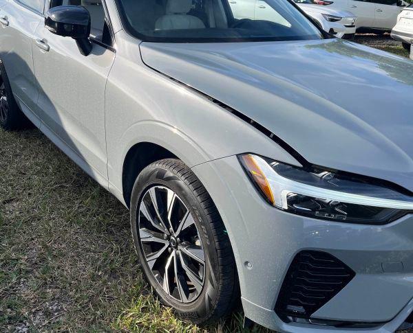 2024 Volvo XC60 B5 Plus Dark Theme 2024 Volvo XC60 B5 Plus Dark Theme