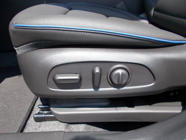 2026 Buick NV Sport Touring FWD
