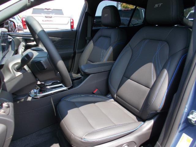 2026 Buick NV Sport Touring FWD
