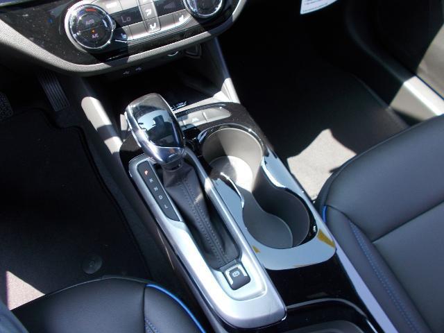 2026 Buick NV Sport Touring FWD