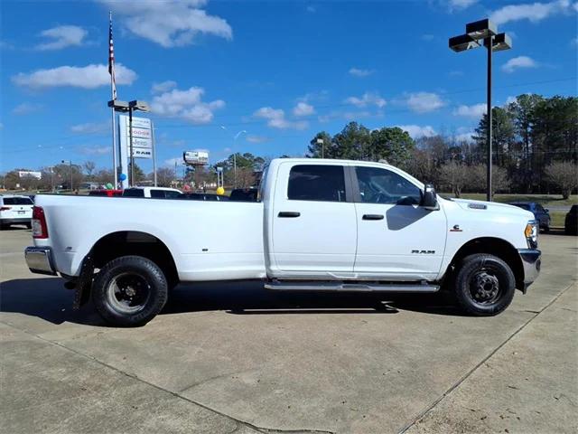 2024 RAM 3500 Big Horn Crew Cab 4x4 8 Box