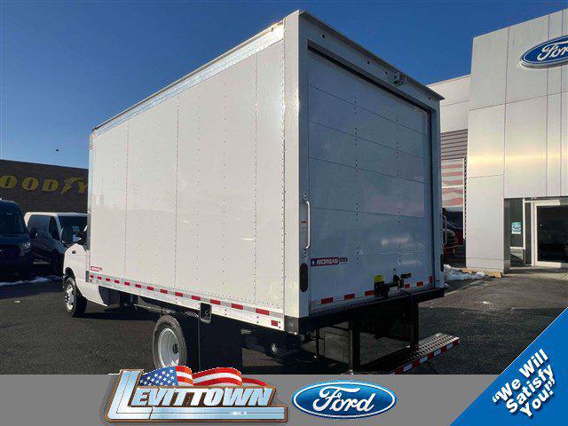 2026 Ford E-350 Cutaway E-350 DRW 158" WB