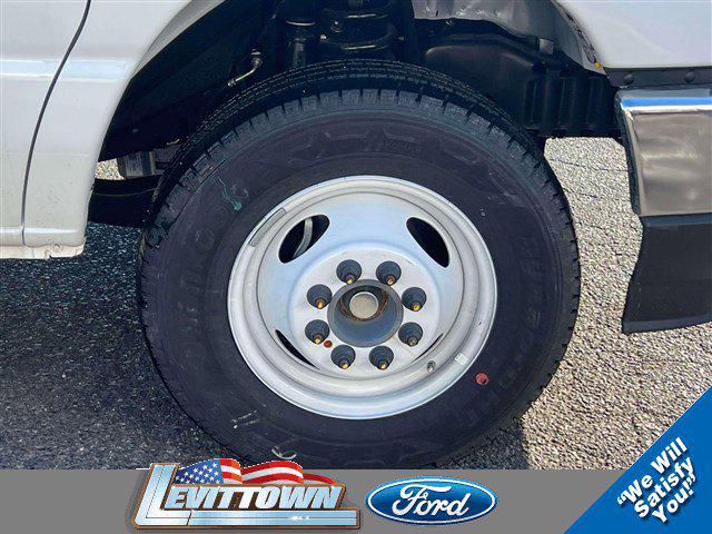 2026 Ford E-350 Cutaway E-350 DRW 158" WB