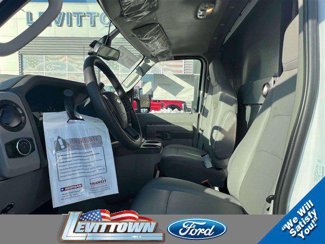 2026 Ford E-350 Cutaway E-350 DRW 158" WB