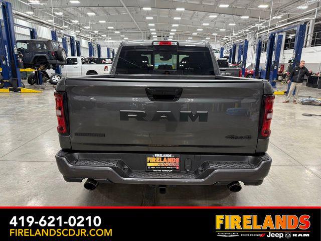 2026 Ram 1500 Big Horn Crew Cab 4x4 57 Box