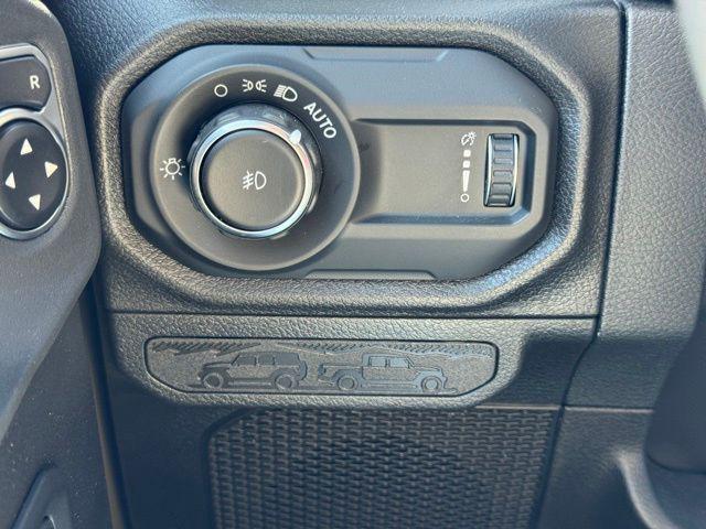 2026 Jeep Wrangler 4-Door Willys 4x4