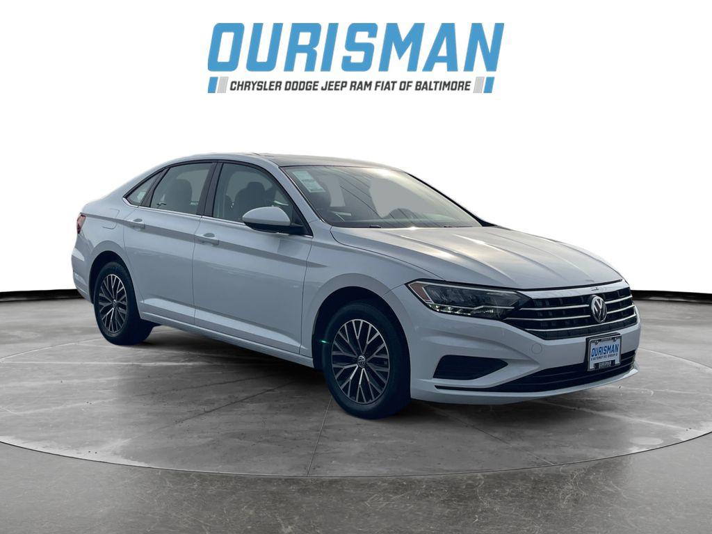 2021 Volkswagen Jetta R-Line's photo