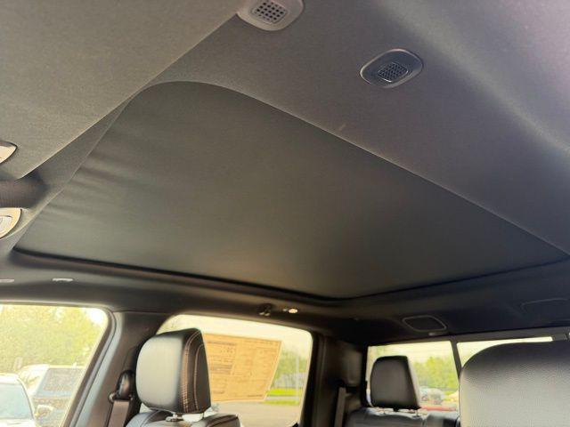 2026 Ram 1500 Rebel Crew Cab 4x4 5'7" Box
