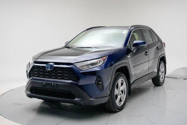 2021 Toyota RAV4 XLE Premium's photo