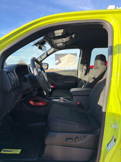 2026 Nissan Frontier Crew Cab PRO-4X 4x4