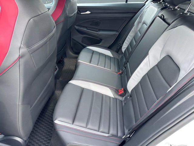 2026 Volkswagen Golf GTI Autobahn