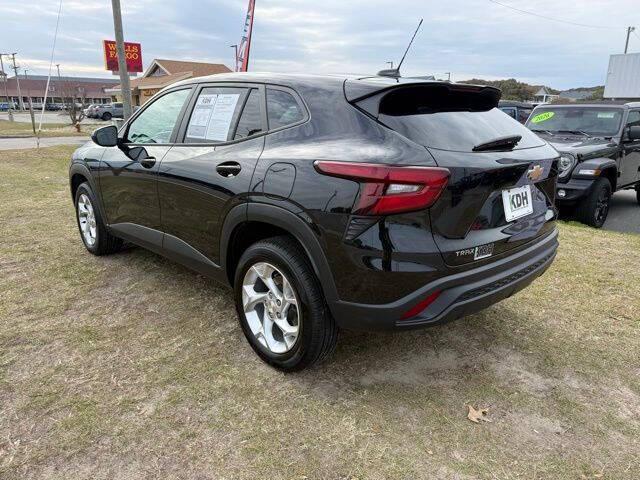 2024 Chevrolet Trax FWD SP