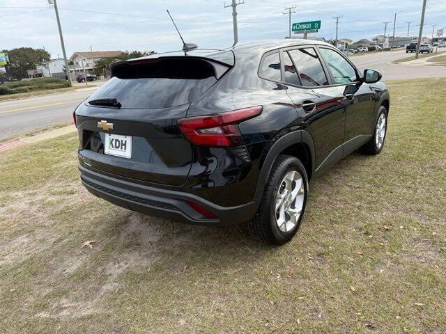 2024 Chevrolet Trax FWD SP
