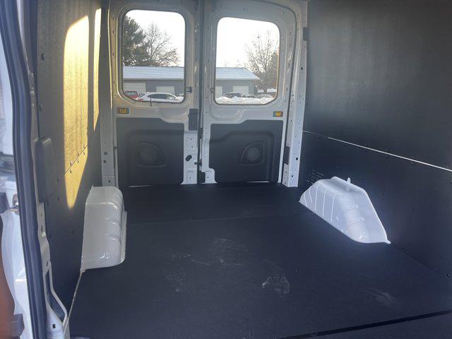 2026 Ford Transit Cargo Van T-250 148" Med Rf 9150 GVWR RWD