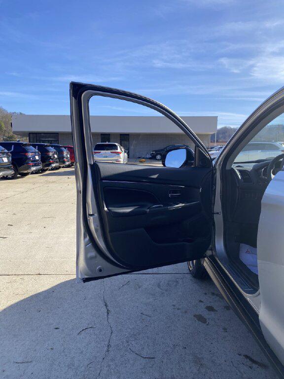 2026 Mitsubishi Outlander Sport 2.0 SE