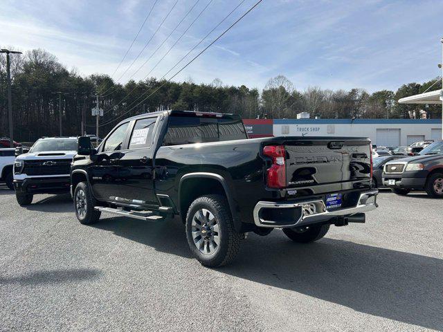 2026 Chevrolet Silverado 2500HD Crew Cab, Standard Bed, LT, 4WD