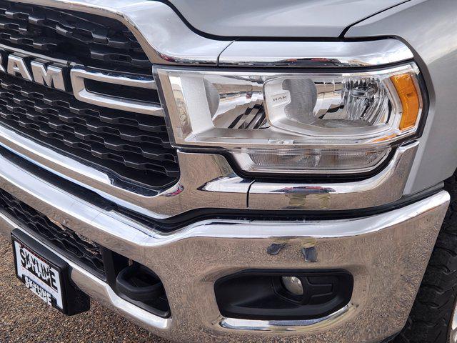 2022 Ram 2500 Big Horn Crew Cab 4x4 8' Box