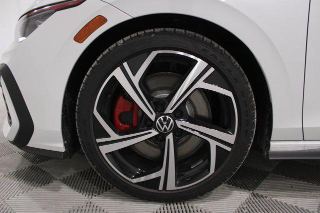 2026 Volkswagen Golf GTI SE