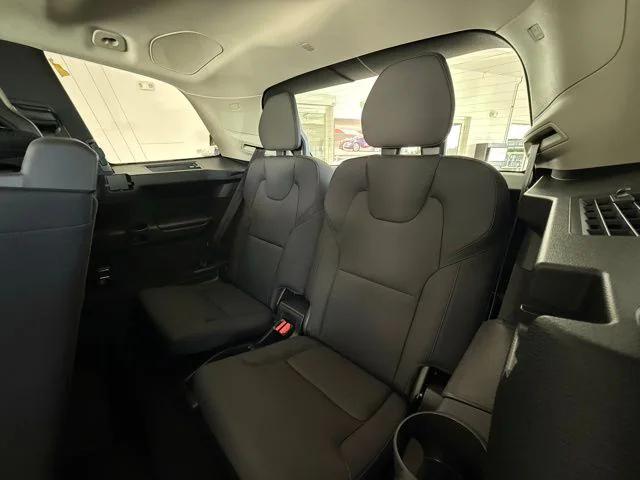 2026 Volvo XC90 B5 Plus 7-Seater