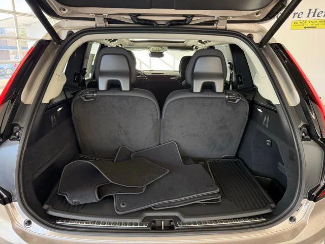 2026 Volvo XC90 B5 Plus 7-Seater
