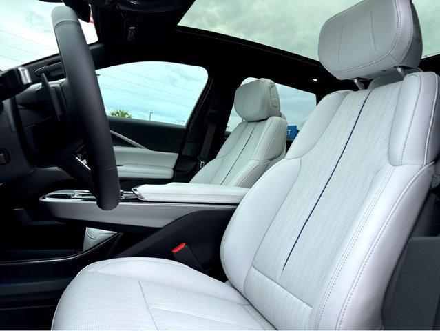 2025 Cadillac iQ Sport 1 RWD
