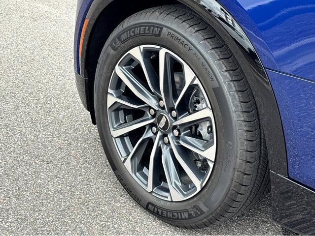 2025 Cadillac iQ Sport 1 RWD