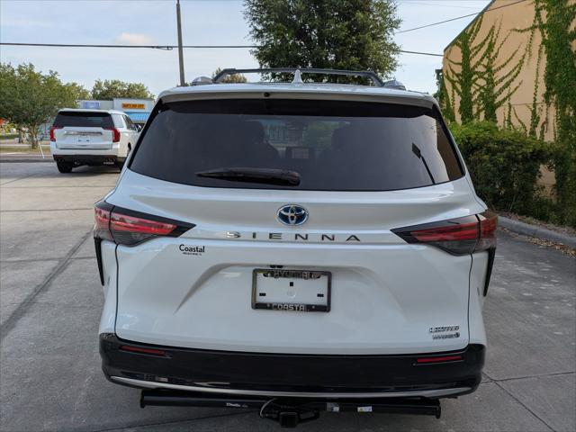 2022 Toyota Sienna Limited