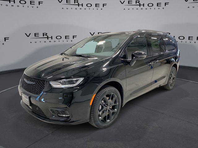 2026 Chrysler Pacifica PACIFICA LIMITED AWD