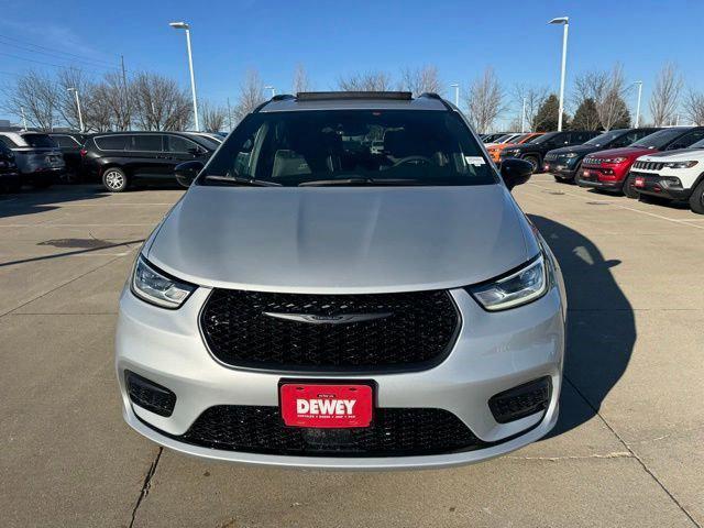 2026 Chrysler Pacifica PACIFICA LIMITED AWD