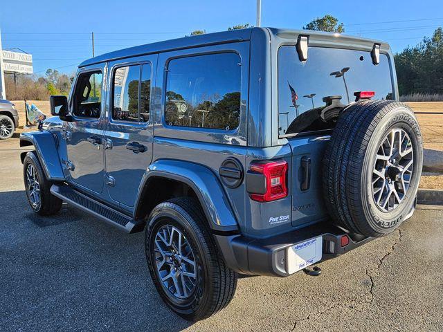 2026 Jeep Wrangler 4-Door Sahara 4x4