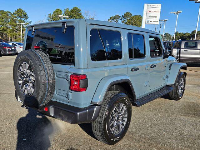 2026 Jeep Wrangler 4-Door Sahara 4x4