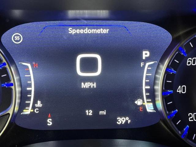 2026 Chrysler Pacifica Select AWD