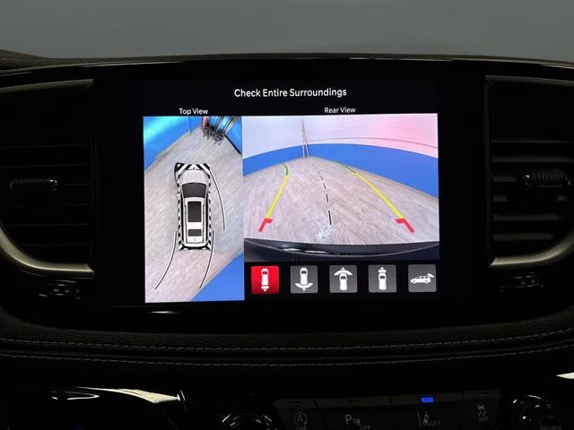 2026 Chrysler Pacifica Select AWD