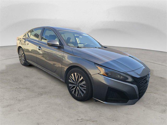 2023 Nissan Altima SV FWD