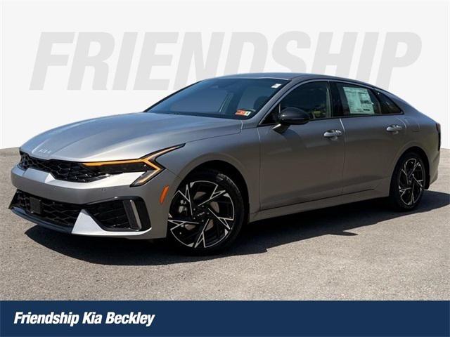 2025 Kia K5 GT-Line 2025 Kia K5 GT-Line