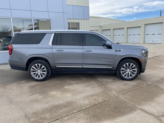 2021 GMC Yukon XL 4WD Denali 2021 GMC Yukon XL 4WD Denali